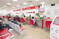 Hơn 20.000 tỷ đồng đổ vào thị trường, VN-Index tăng trên 40 điểm