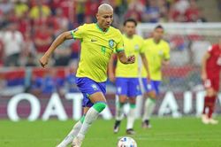 Các trang quốc tế dự đoán trận Brazil - Cameroon