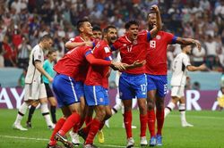 Video bàn thắng World Cup Đức 4-2 Costa Rica: Die Mannschaft xách vali về nước
