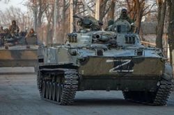 Ukraine tuyên bố một số đơn vị Nga ở Zaporizhzhia đang rút lui