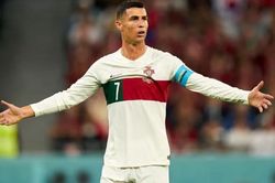 Ronaldo lên tiếng việc xúc phạm HLV Bồ Đào Nha