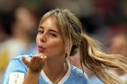 Ngắm dàn mỹ nhân cổ vũ cho ĐT Uruguay tại World Cup 2022
