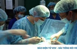 'Độ' bằng silicon, nhiều đàn ông Việt đi tong 'của quý'