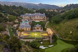 Siêu biệt thự trị giá 80 triệu USD ở California