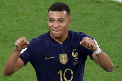 Mbappe: 'Cứ để tôi nộp phạt cho FIFA'