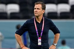 Người đầu tiên chia tay tuyển Đức sau thất bại ở World Cup