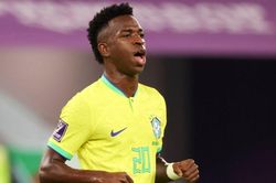 Vinicius Junior không hài lòng với hãng cung cấp giày