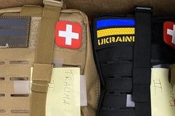 Bắt đường dây vận chuyển cần sa 'ngụy trang' đoàn xe viện trợ Ukraine