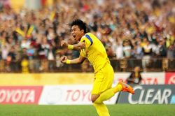 Hùng 'xà ngang' chia tay Nam Định