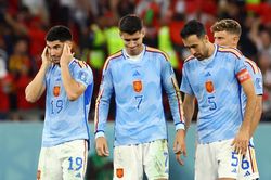 CĐV Đức hả hê khi Tây Ban Nha bị loại khỏi World Cup