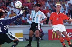 Lịch sử đối đầu Hà Lan - Argentina: Từ Johan Cruyff 1974 đến Romero 2014