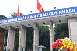 Tiền bán vé vào cửa Công viên Thống Nhất không đủ chi cho nhân viên bán vé