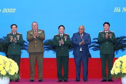 Trao Huân chương của Cộng hòa Cuba tặng các cán bộ quân đội Việt Nam