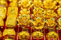 Giá vàng hôm nay 7/12, Bảng giá vàng 9999 Giá vàng SJC PNJ 18K 24K