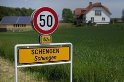 Áo chặn 2 nước EU xin gia nhập khu vực Schengen