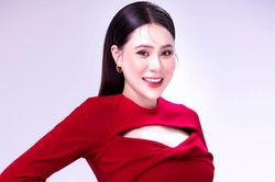 Diễn viên Hồ Bích Trâm hạ sinh quý tử đầu lòng