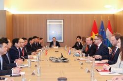 Thủ tướng Phạm Minh Chính hội đàm với Thủ tướng Đại Công quốc Luxembourg