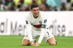 Nỗi đau của Ronaldo