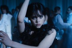 Từ Harry Potter đến Wednesday, vì sao chúng ta thích trường học kỳ dị?