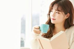 Đọc nhật ký của mẹ kế, tôi cay xè mắt và đưa ra quyết định bất ngờ