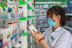 Gỡ vướng cho đấu thầu thuốc và thiết bị y tế