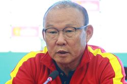 HLV Park Hang Seo: 'Tôi từng đề nghị đấu kín với tuyển Philippines'