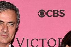 Mourinho muốn làm HLV ĐT Anh nhưng bị vợ ngăn cản