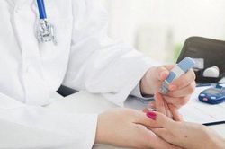 Người mắc đái tháo đường nên luyện tập thế nào trong những ngày đông lạnh?