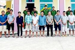 Phá đường dây cá độ bóng đá, lô đề 200 tỷ đồng