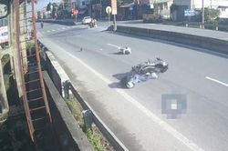 Cụ ông qua đường nhưng vô tư như đi trong sân nhà mình và cái kết