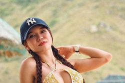 Yến Xuân - bạn gái thủ môn Đặng Văn Lâm: Nóng bỏng, mạnh mẽ, chiều người yêu hết mực