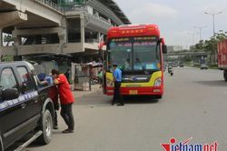 TP.HCM tổng kiểm tra xử lý 'xe dù, bến cóc' dịp cao điểm Tết