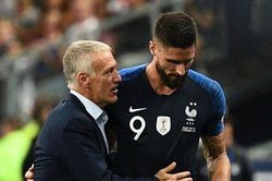 Olivier Giroud: Người hùng thầm lặng