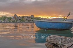 Vẻ đẹp hoang sơ của đảo Bình Ba - Khánh Hòa