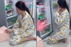 Chồng bất ngờ đi làm về sớm, vợ ấm ức khóc vì bị 'bể kế hoạch'