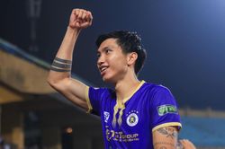 Đoàn Văn Hậu rời Hà Nội FC: Ra khỏi vùng an toàn...