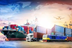 Không chỉ quanh quẩn 'ao nhà', doanh nghiệp logistics cần tiến ra 'biển lớn'
