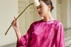 Những chất liệu áo dài không thể bỏ qua trong mùa Tết 2023