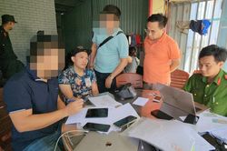 Tạm giữ 11 đối tượng liên quan đến đường dây cá độ bóng đá 900 tỷ