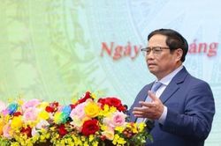 Thủ tướng: Bảo đảm thu ngân sách đúng, đủ, kịp thời, quản lý các khoản thu mới phát sinh