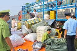 Đẩy mạnh ngăn chặn, xử lý vi phạm hàng lậu, hàng giả dịp cuối năm