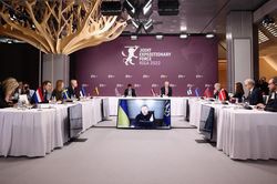 Tổng thống Ukraine kêu gọi châu Âu tăng tốc viện trợ vũ khí