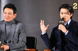 Hwang Jung Min khiến Hyun Bin bối rối: Không phải bạn đã hẹn hò với Son Ye Jin trong 'Negotiation' sao?