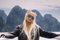 Christina Aguilera chọn Hạ Long là nơi đón sinh nhật