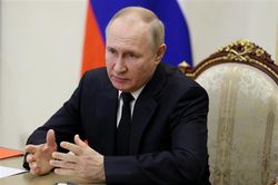 Tổng thống Nga Putin ra lệnh bảo vệ biên giới, tập trung lực lượng loại bỏ tận gốc gián điệp