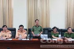 Phá đường dây cấp hơn 70.000 giấy kiểm định trái phép, tiếp tay cho xe quá tải