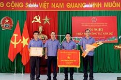 Người Viện trưởng trẻ tuổi chèo lái đơn vị nhiều năm hoàn thành xuất sắc nhiệm vụ