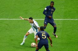 Dembele, từ tuyển Pháp về Barcelona: Biến thất bại thành động lực