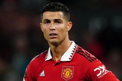 Tin nóng MU ngày 22/12: MU chia tay Ronaldo lần cuối