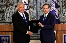 Israel: Ông Netanyahu thành lập chính phủ mới vào phút chót